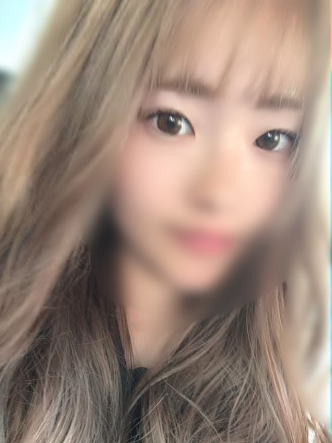 にぃな